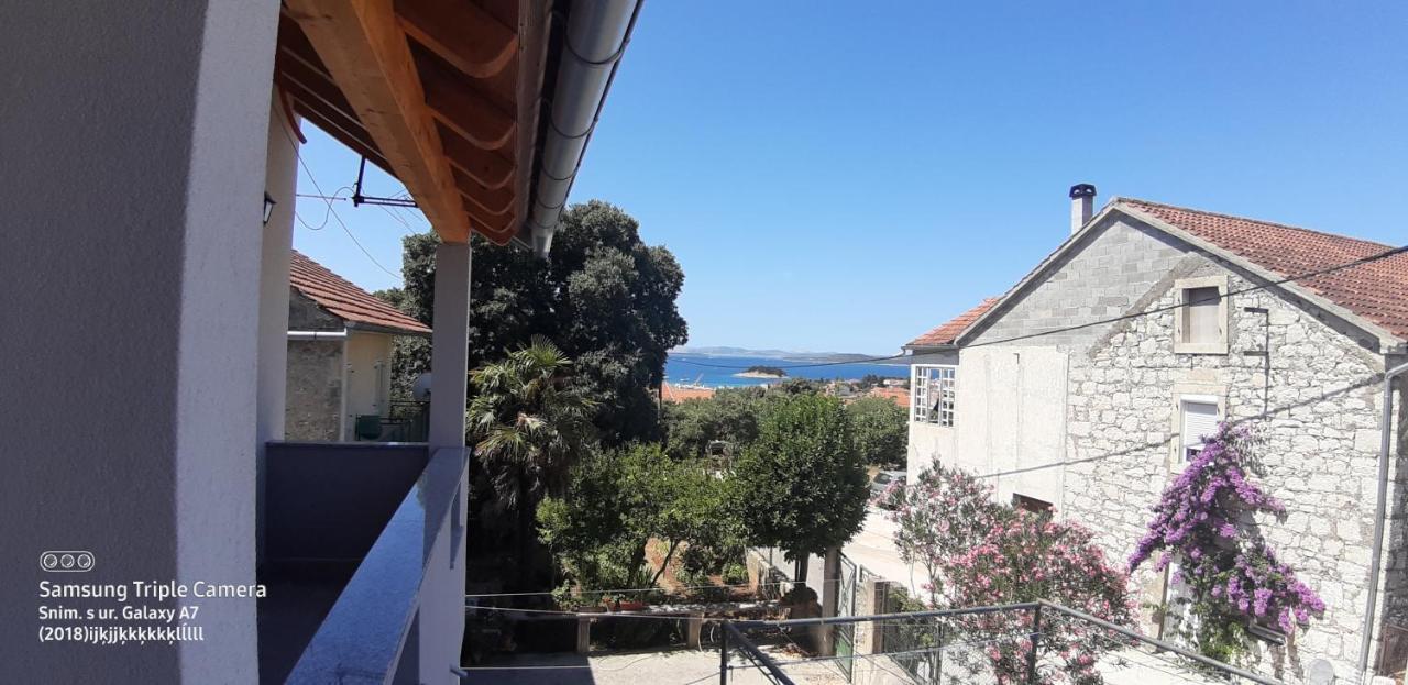 Katarina Appartement Pakoštane Buitenkant foto