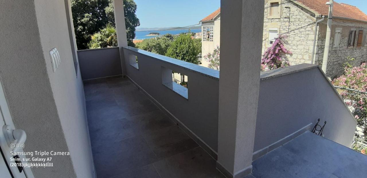 Katarina Appartement Pakoštane Buitenkant foto